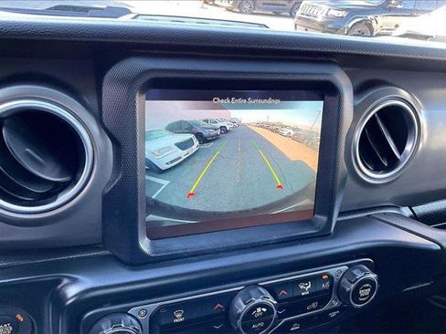 Certified 2022 Jeep Wrangler Unlimited Rubicon 4xe image 21