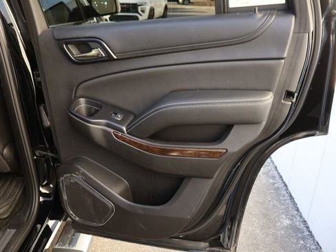 Used 2016 Chevrolet Tahoe LT w/ LT Signature Package image 11