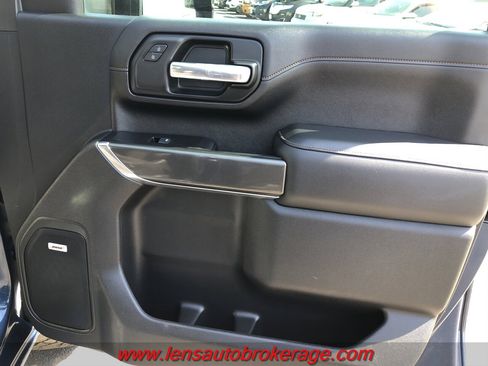 Used 2020 GMC Sierra 2500 AT4 w/ AT4 Premium Package AWD/4WD image 25