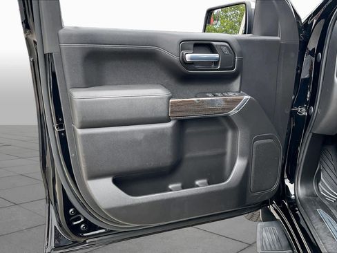 Used 2020 Chevrolet Silverado 1500 LT w/ Texas Edition AWD/4WD image 20