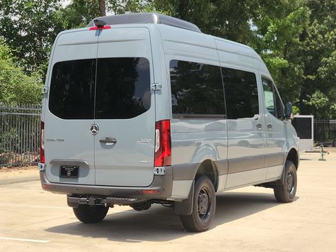 New 2026 Mercedes-Benz Sprinter 2500 image 3