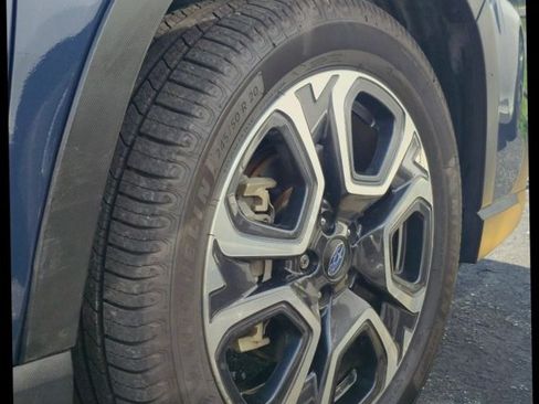 Used 2023 Subaru Ascent Limited AWD/4WD image 20