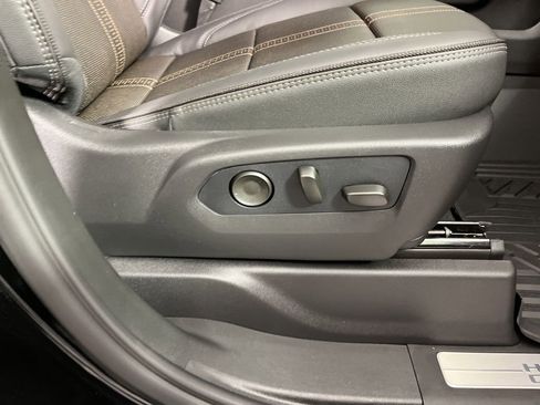 New 2026 Chevrolet Silverado 1500 High Country w/ Midnight Edition image 8