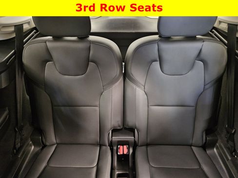 Certified 2025 Volvo XC90 B6 Plus w/ Protection Package Premier image 27