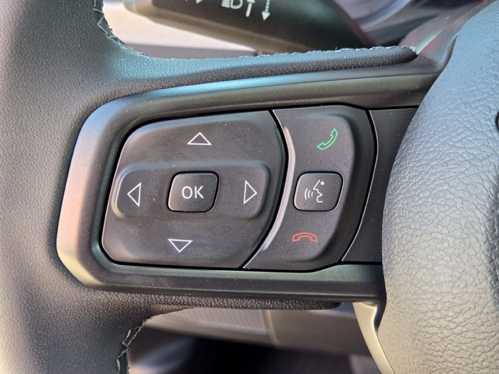 Used 2025 Jeep Gladiator Sport AWD/4WD image 30