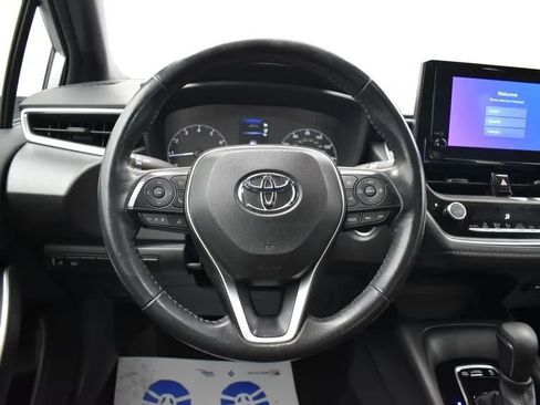 Used 2024 Toyota Corolla SE image 19