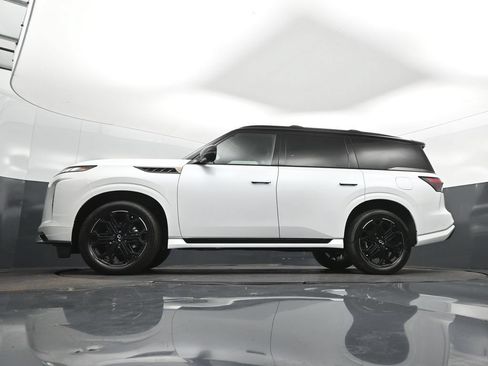 New 2027 INFINITI QX80 Sensory w/ Sport Exterior Package AWD/4WD image 34