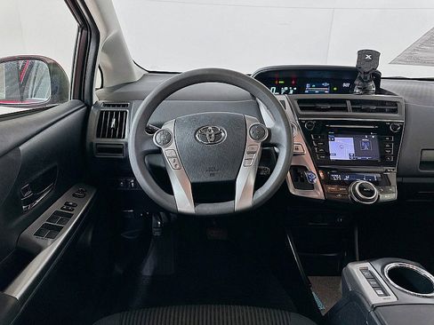 Used 2016 Toyota Prius V Three image 22
