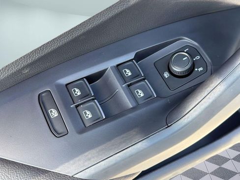 New 2026 Volkswagen Jetta SEL FWD image 21