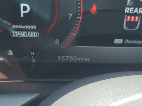 Certified 2025 Nissan Kicks SR FWD image 28