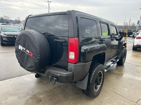 Used 2007 HUMMER H3 AWD/4WD image 5