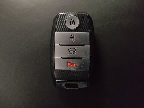 Used 2019 Kia Sorento SX FWD image 32
