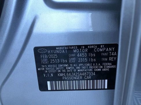 Used 2025 Hyundai Sonata SEL FWD image 31