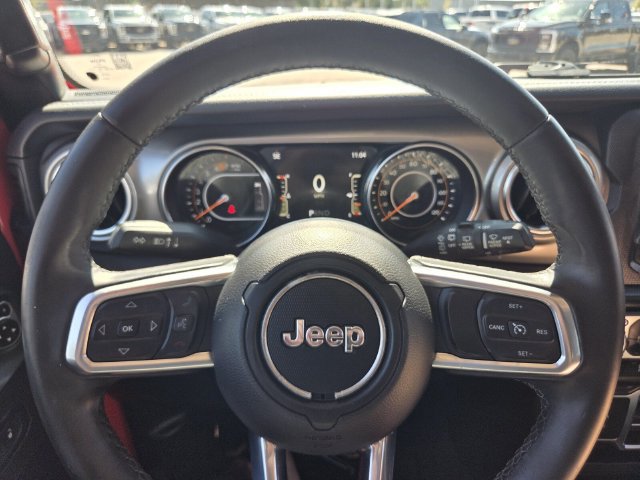 Used 2020 Jeep Wrangler Unlimited Sahara AWD/4WD image 29