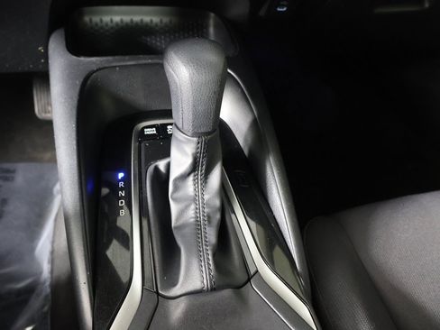 Used 2023 Toyota Corolla LE image 39