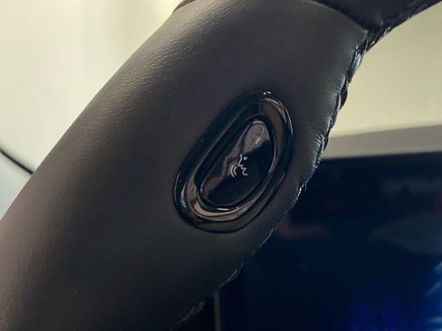 New 2026 Lincoln Aviator AWD image 18