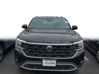 Used 2025 Volkswagen Atlas Cross Sport SE FWD video 2