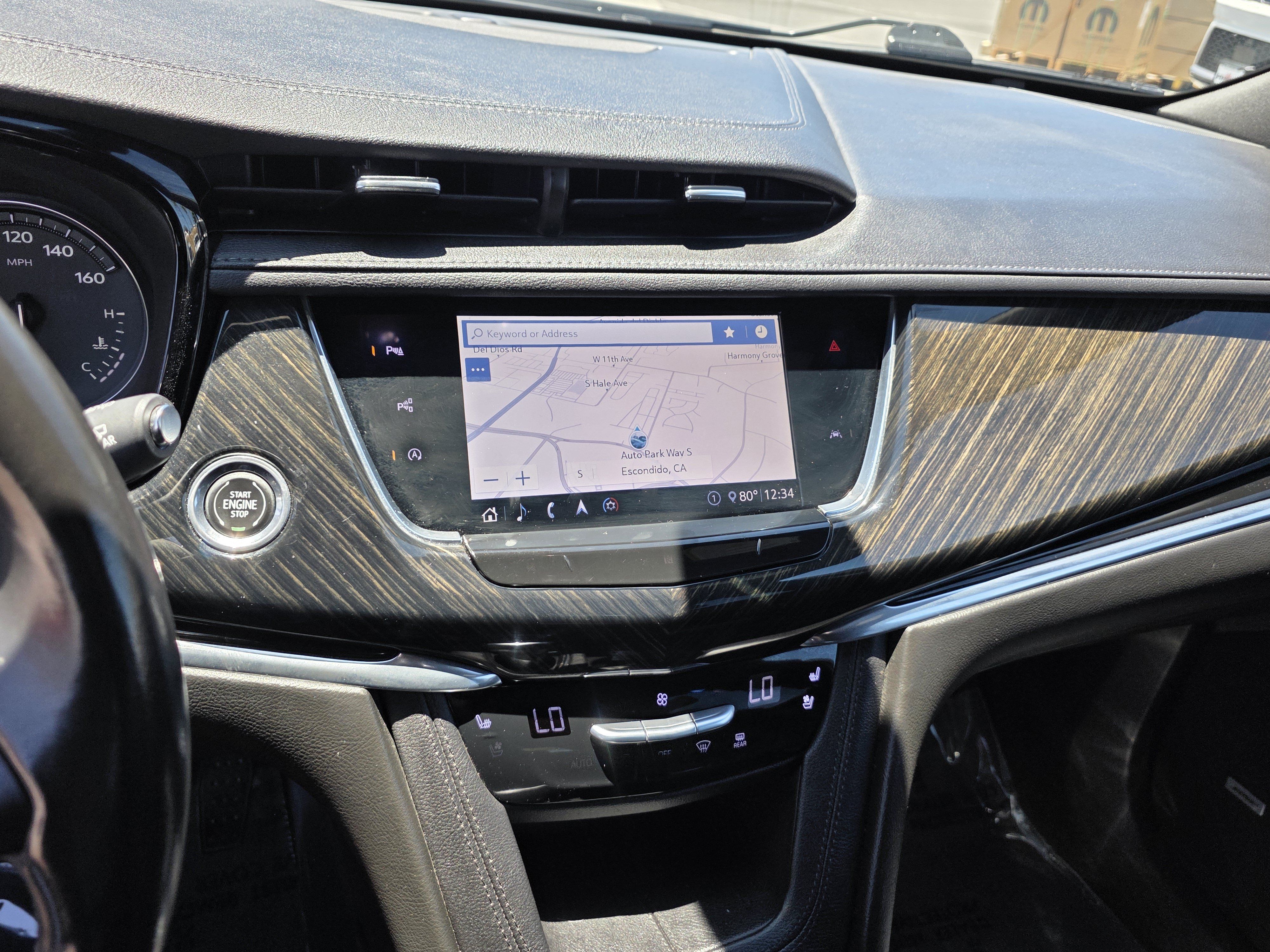 Used 2020 Cadillac XT6 Premium Luxury FWD image 16