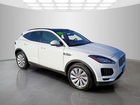 Used 2020 Jaguar E-PACE SE image 2