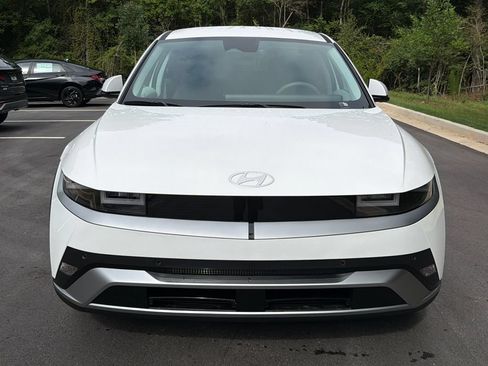 New 2026 Hyundai Ioniq 5 SEL RWD image 9