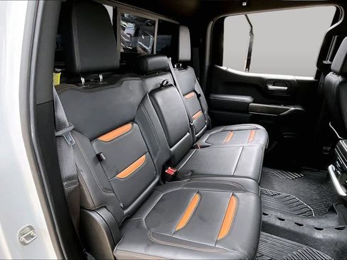 Used 2021 GMC Sierra 1500 AT4 w/ AT4 Premium Package AWD/4WD image 36