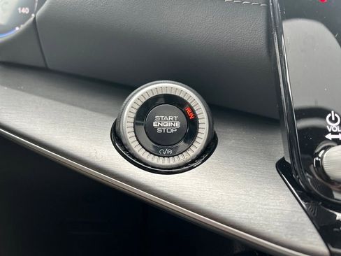 New 2026 Jeep Grand Wagoneer Limited image 31