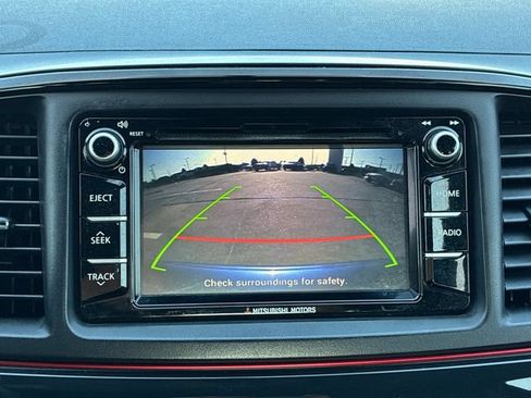 Used 2017 Mitsubishi Lancer LE FWD image 19