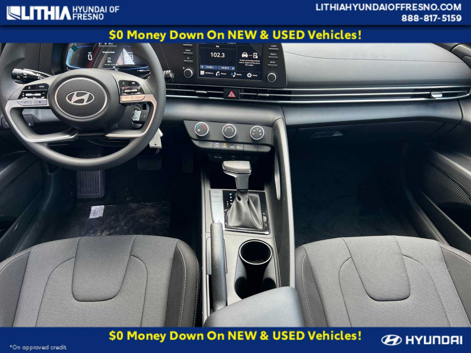 New 2025 Hyundai Elantra SE FWD image 3
