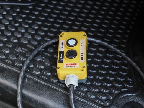 New 2023 RAM 5500 Tradesman image 31