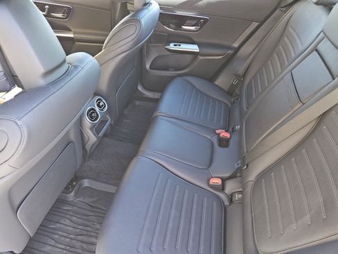 Certified 2025 Mercedes-Benz GLC 43 AMG AMG GLC 43 image 30