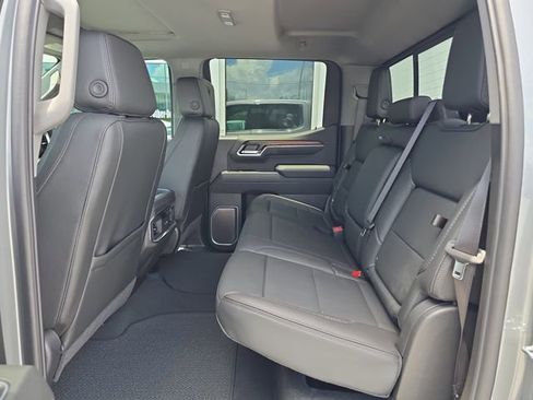 New 2026 GMC Sierra 1500 Denali w/ Denali Reserve Package AWD/4WD image 15