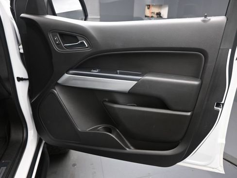 Used 2021 Chevrolet Colorado ZR2 image 24