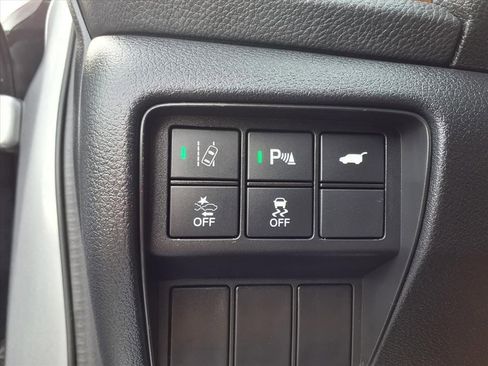 Used 2022 Honda CR-V Touring image 30