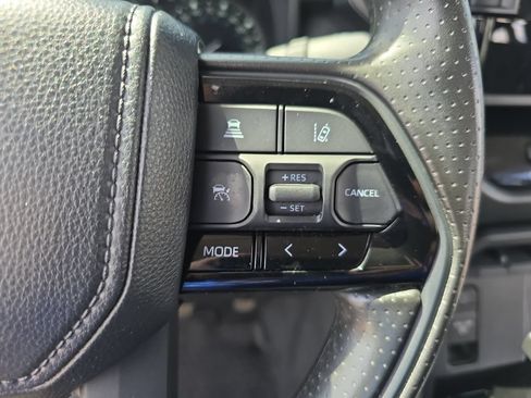 Used 2023 Toyota Tundra SR AWD/4WD image 19