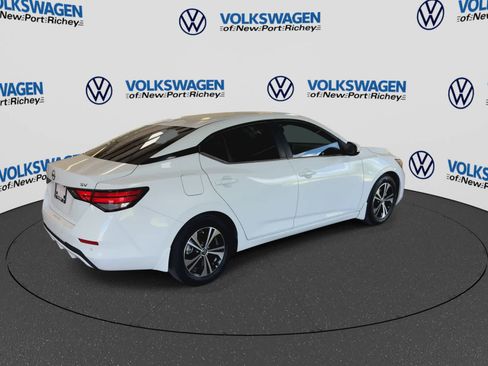 Used 2022 Nissan Sentra SV FWD image 8