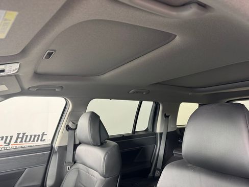 Used 2025 Hyundai Santa Fe Limited image 5