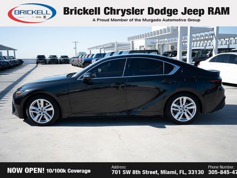 Used 2024 Lexus IS 300 w/ Comfort Package image 4