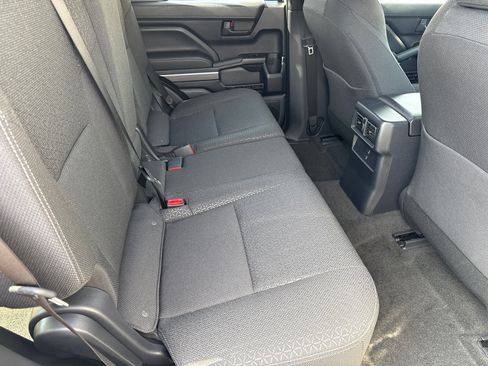 New 2026 Toyota 4Runner SR5 AWD/4WD image 14