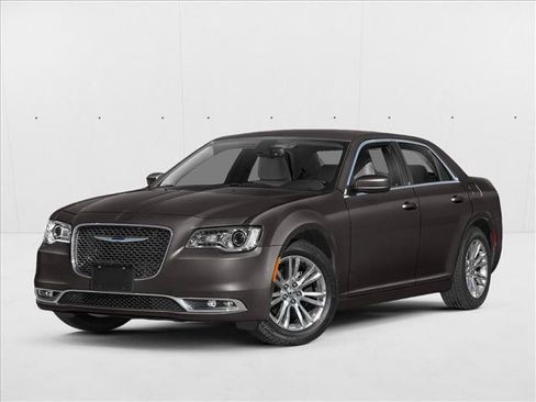 Used 2021 Chrysler 300 S RWD image 1