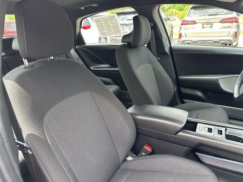 Used 2024 Hyundai Ioniq 6 SE AWD/4WD image 16
