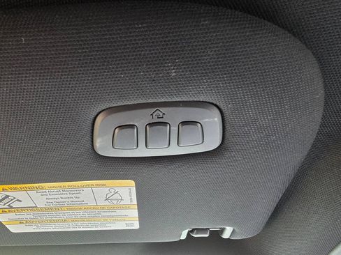 Used 2023 Ford Expedition Limited AWD/4WD image 29
