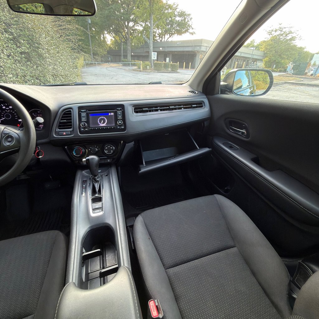 Used 2019 Honda HR-V LX image 26