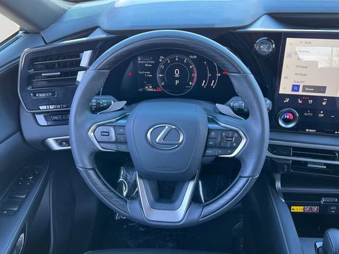 Certified 2024 Lexus RX 350 Premium w/ Accessory Package (Z1) image 17