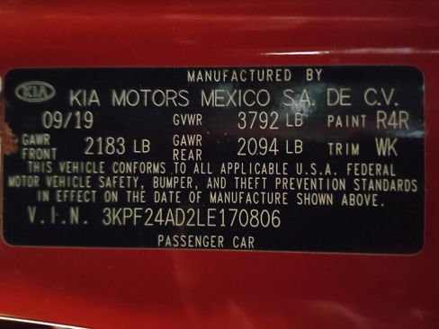 Used 2020 Kia Forte LXS FWD image 33