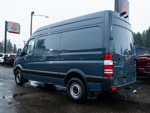 Used 2018 Mercedes-Benz Sprinter 144 Cargo image 4