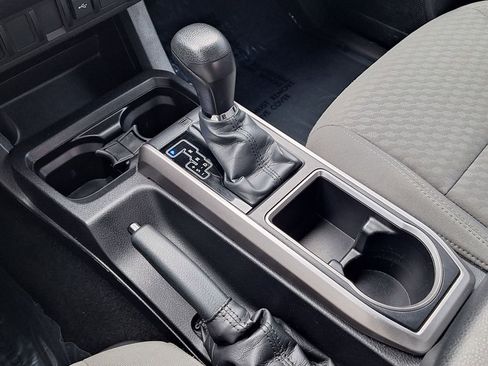 Used 2021 Toyota Tacoma SR5 image 22