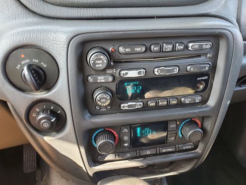 Used 2002 Chevrolet TrailBlazer LTZ image 20