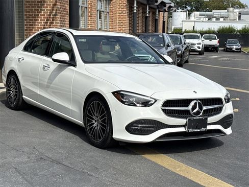 Certified 2022 Mercedes-Benz C 300 4MATIC Sedan image 5