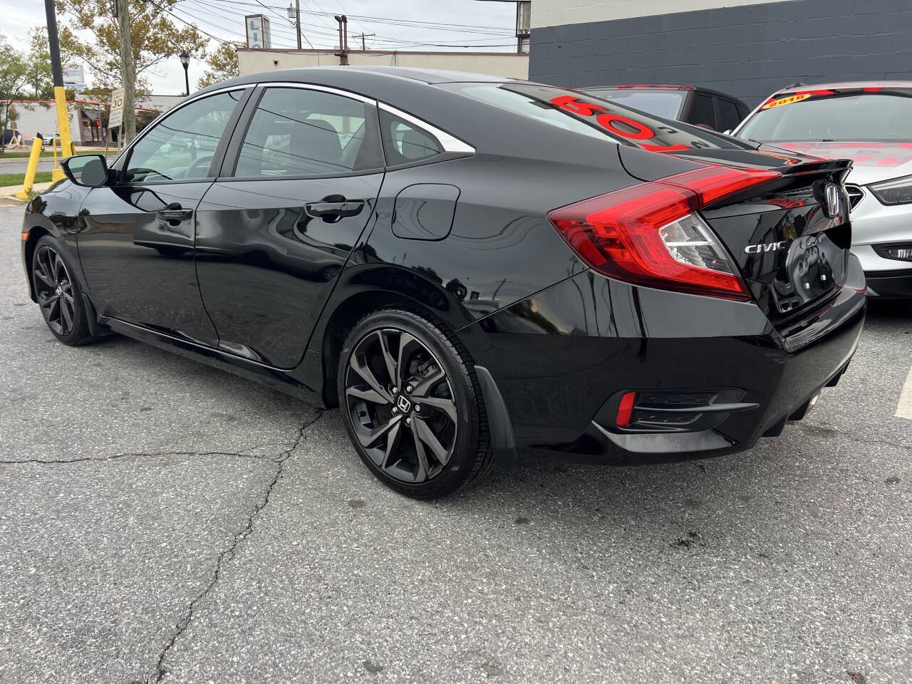 Used 2020 Honda Civic Sport image 6