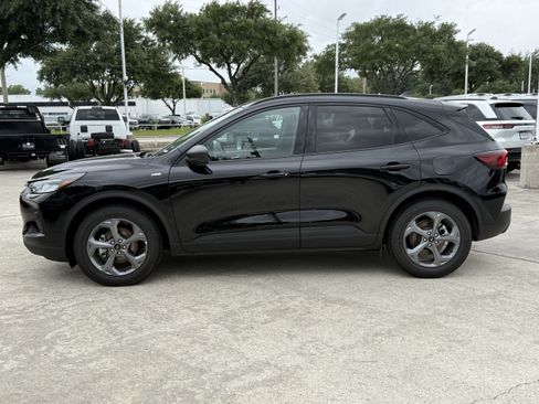 Used 2025 Ford Escape ST-Line FWD image 8